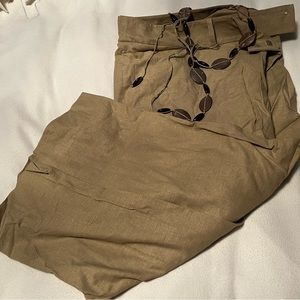 Tan Linen Capris with Fashion Belt